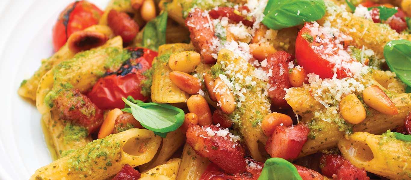 Bacon & Tomato Pesto Pasta