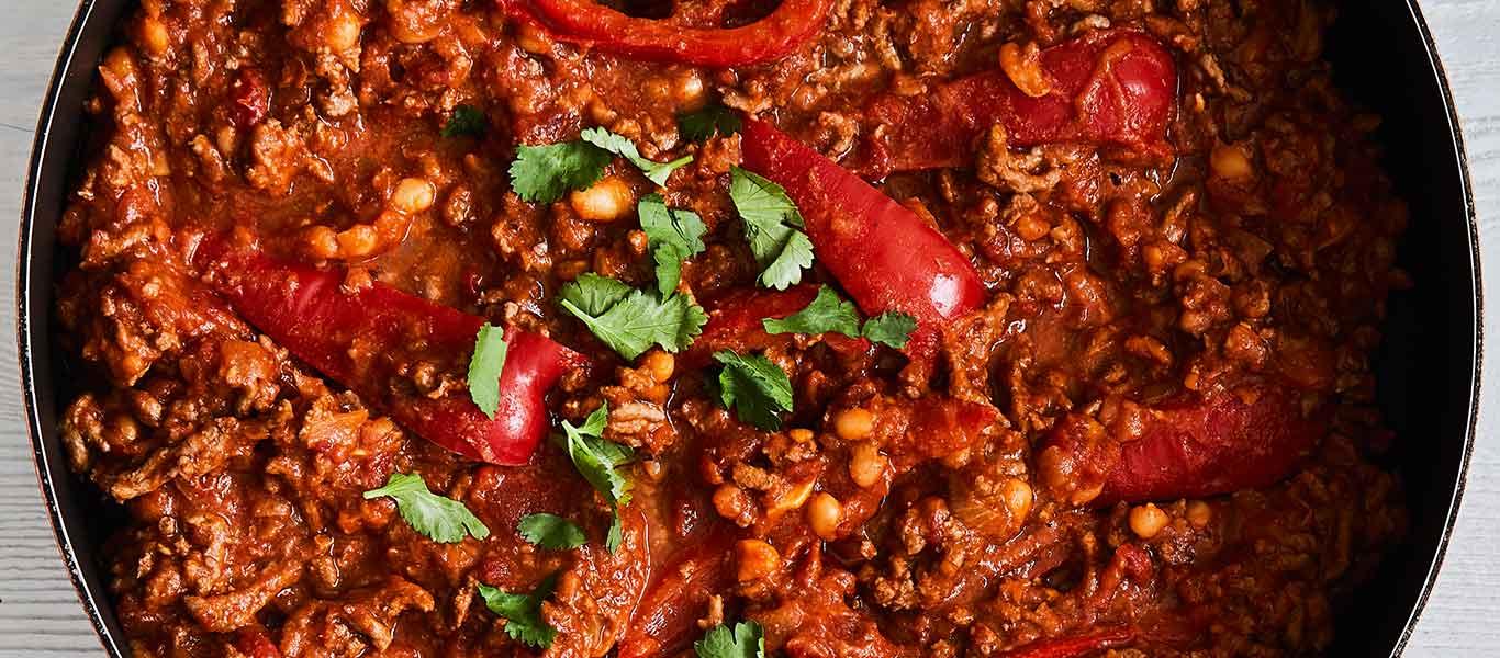 Baked Bean Chilli Con Carne recipe | Budgens.co.uk