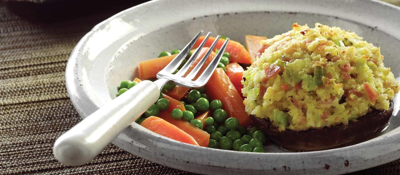 Mushrooms Stuffed with Ham, Spring Onions & Cream Cheese