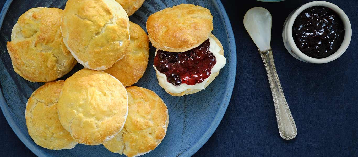 Prosecco Scones