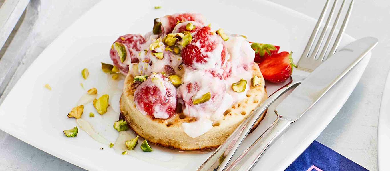 Crumpets with Strawberries